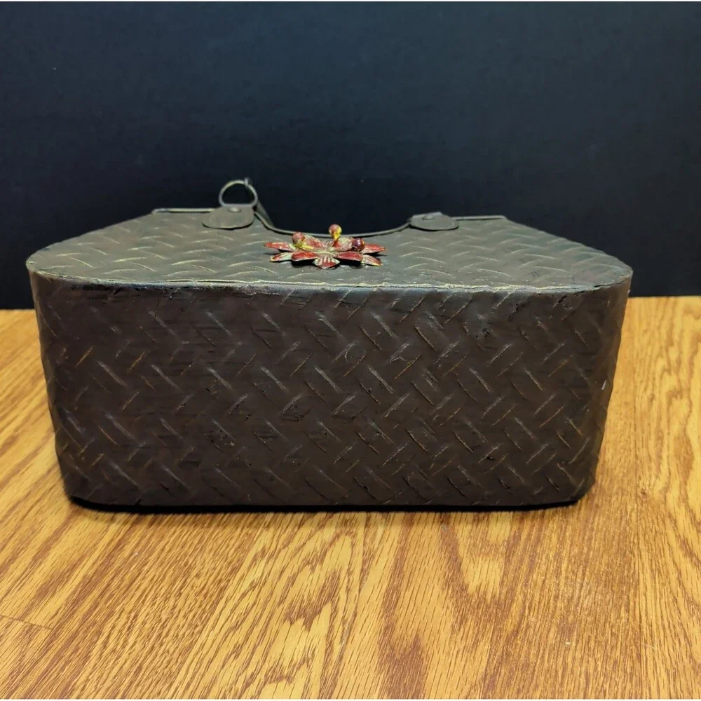 Rustic Metal Purse Planter Magazine Holder Vintage Style Country Tin  Basket 12